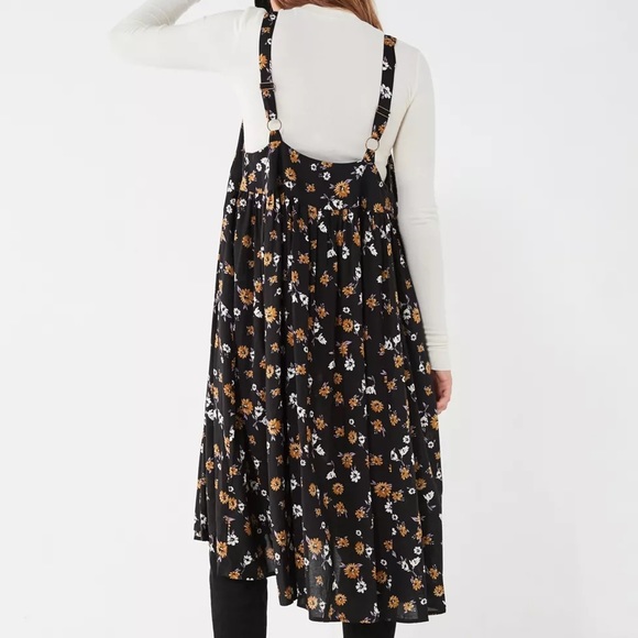 Urban Outfitters Kimchi Blue Babydoll Midi Dress - Picture 2 of 7